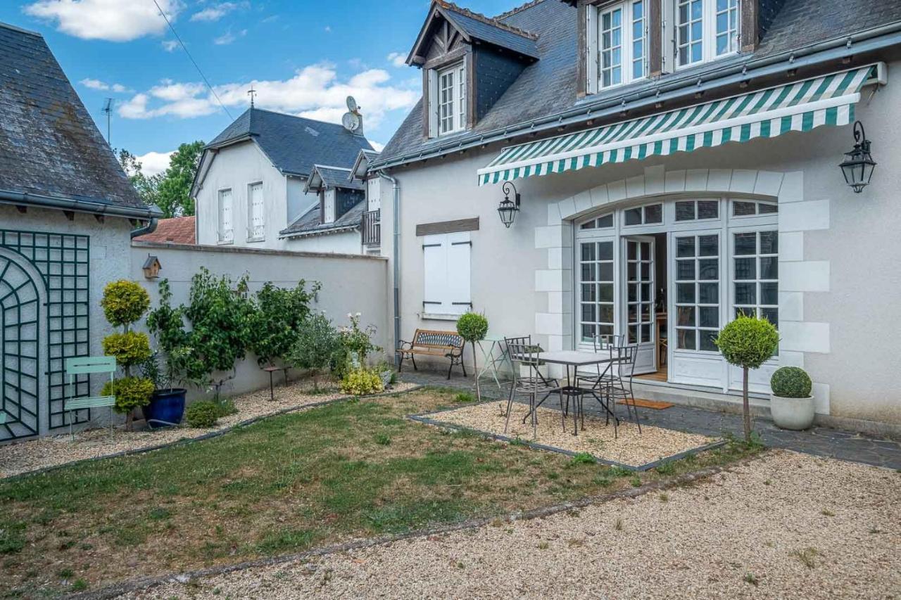 L'Hirondelle - Maison Au Coeur Des Chateaux Mosnes Kültér fotó